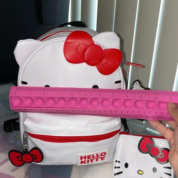 Hello Kitty White and Red Backpack with Iconic Design - Picture 3 of 11